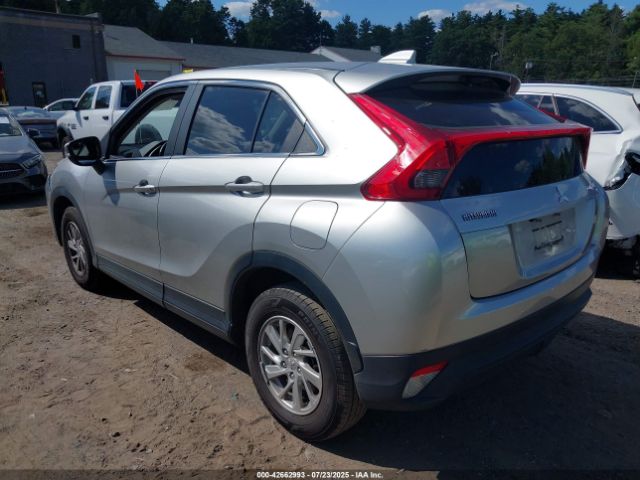 2019 MITSUBISHI ECLIPSE CROSS JA4AT3AA1KZ023963 Photo 2