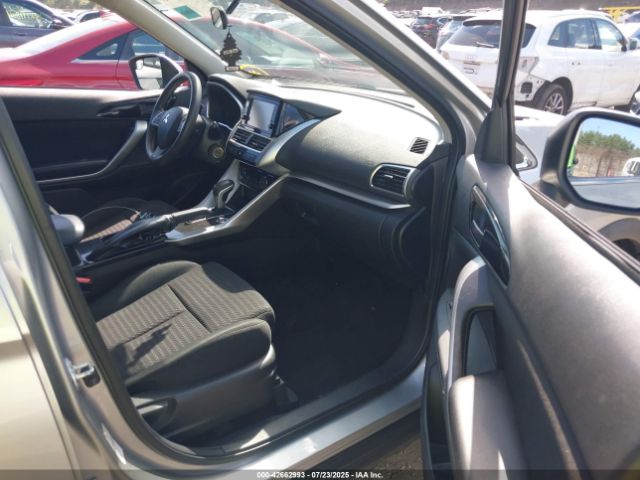 2019 MITSUBISHI ECLIPSE CROSS JA4AT3AA1KZ023963 Photo 4