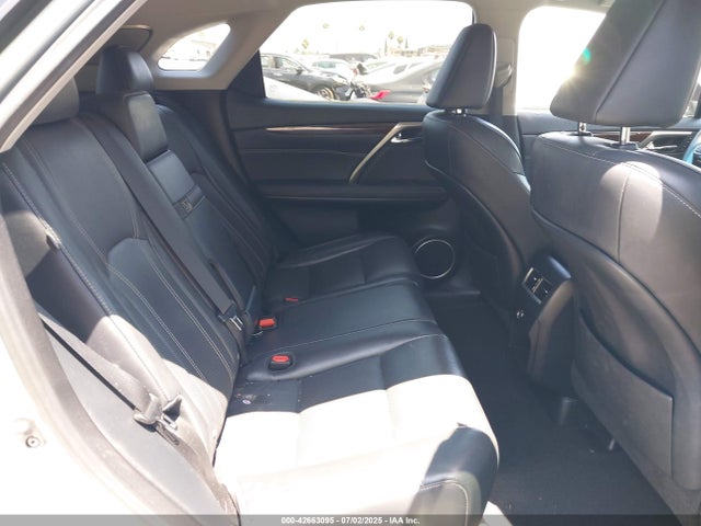 2T2ZZMCA7HC038072 Lexus 2017