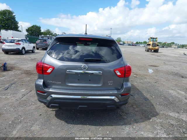 Nissan Pathfinder 2018 5N1DR2MM0JC655013 Image 17