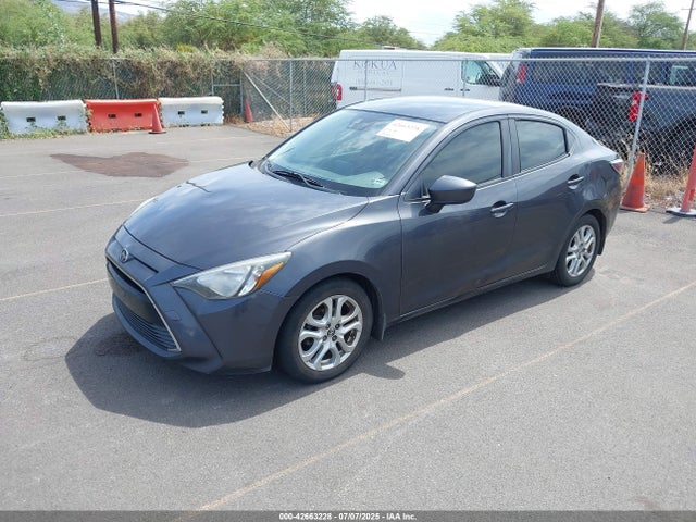 3MYDLBZV0GY119400 Scion p5v