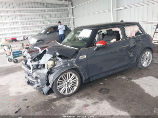 2017 MINI HARDTOP WMWXP7C34H2A46293 Photo 1