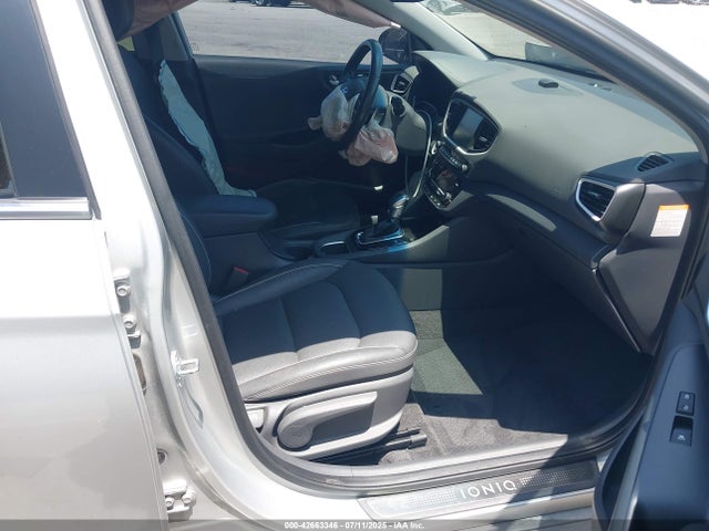 KMHC75LD1KU110907 Hyundai 2019