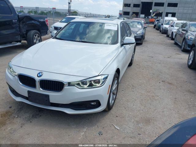 2018 BMW 320I WBA8E1G52JNU93337 Photo 1