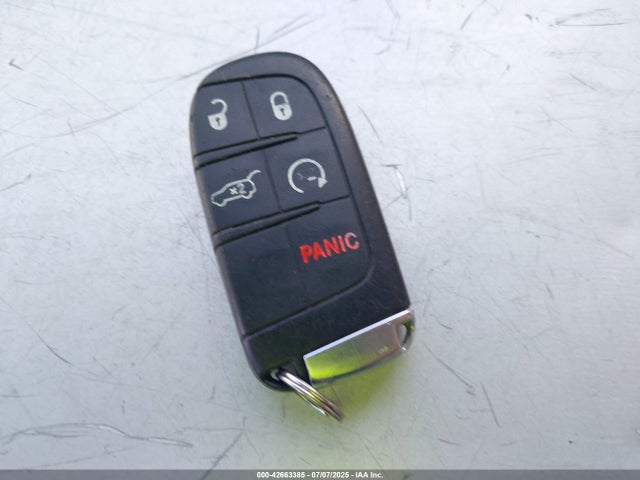 1C4RJEBG5HC949999 Jeep 2017