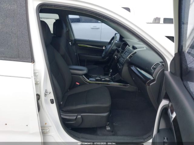2014 KIA SORENTO 5XYKT3A6XEG428583 Photo 4