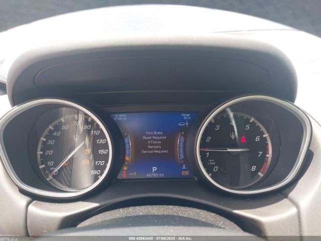 2018 MASERATI LEVANTE ZN661XUS7JX303585 Photo 6