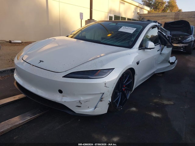 2024 TESLA MODEL 3 5YJ3E1ET3RF768626 Photo 1