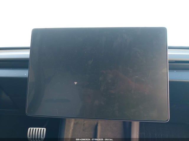 2024 TESLA MODEL 3 5YJ3E1ET3RF768626 Photo 6