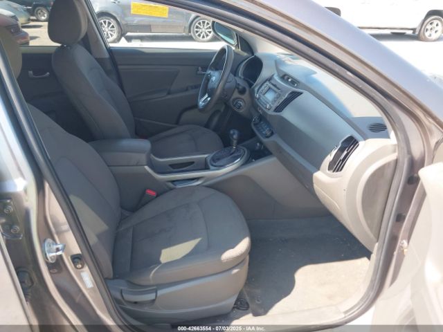 2012 KIA SPORTAGE KNDPBCA28C7237079 Photo 4