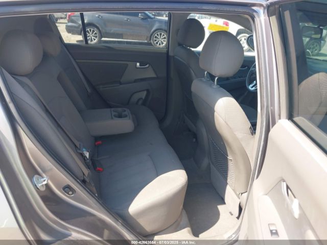 2012 KIA SPORTAGE KNDPBCA28C7237079 Photo 7