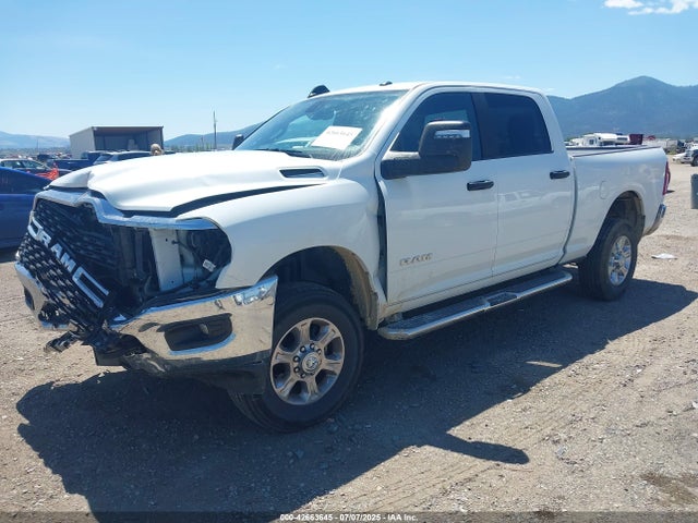 3C6UR5DJXRG275902 RAM 2500
