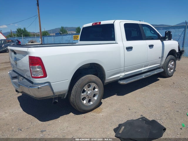 3C6UR5DJXRG275902 RAM 2500
