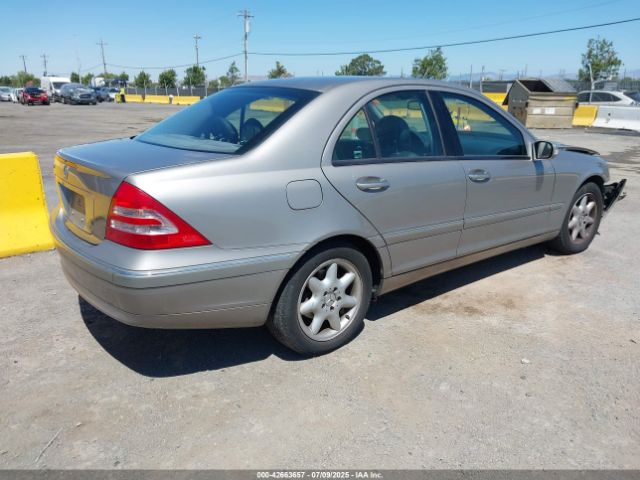 2003 MERCEDES-BENZ C 240 WDBRF61J33A508153 Photo 3