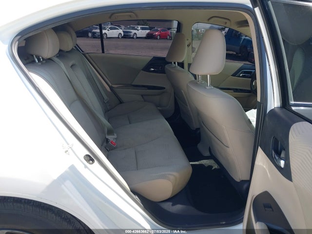 1HGCR2F38EA131261 Honda k24w1