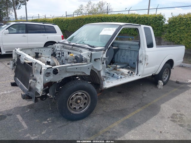 42663664 :رقم المزاد ، 1N6DD26S71C343086 vin ، 2001 Nissan Frontier Xe مزاد بيع