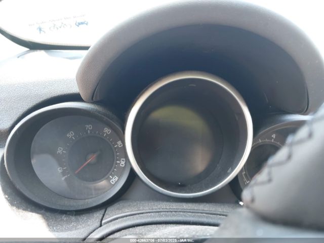 2017 FIAT 500X ZFBCFYCB4HP586621 Photo 6