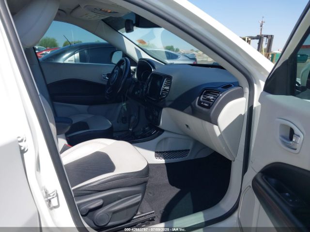 2021 JEEP COMPASS 3C4NJDCB5MT590423 Photo 4