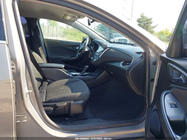 42663827 :رقم المزاد ، 1G1ZE5ST4HF137957 vin ، 2017 Chevrolet Malibu 1lt مزاد بيع