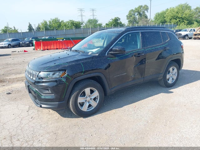 Jeep Compass 2022 3C4NJDBB7NT215717 Image 2