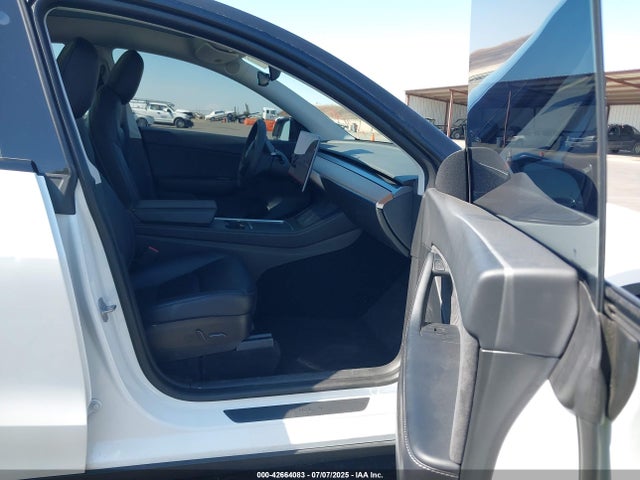 5YJYGDEE1MF271537 Tesla 2021