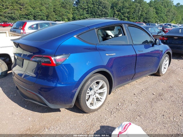5YJYGDEE5LF046424 Tesla Model Y