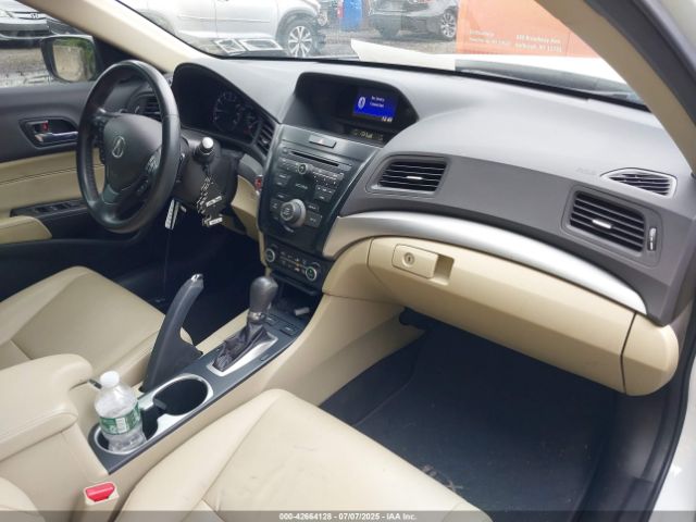 2018 ACURA ILX 19UDE2F33JA003620 Photo 4