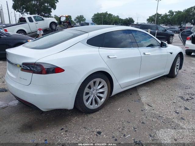 2020 TESLA MODEL S 5YJSA1E22LF353562 Photo 3