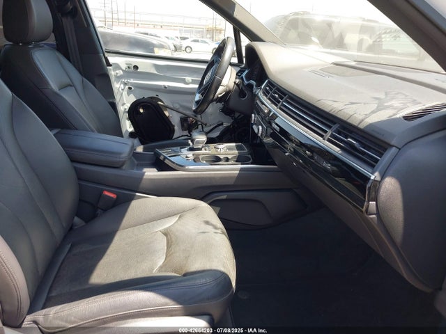 WA1VAAF72HD035098 Audi 2017