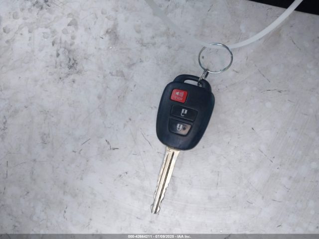 2017 TOYOTA RAV4 JTMZFREV7HJ101962 Photo 10