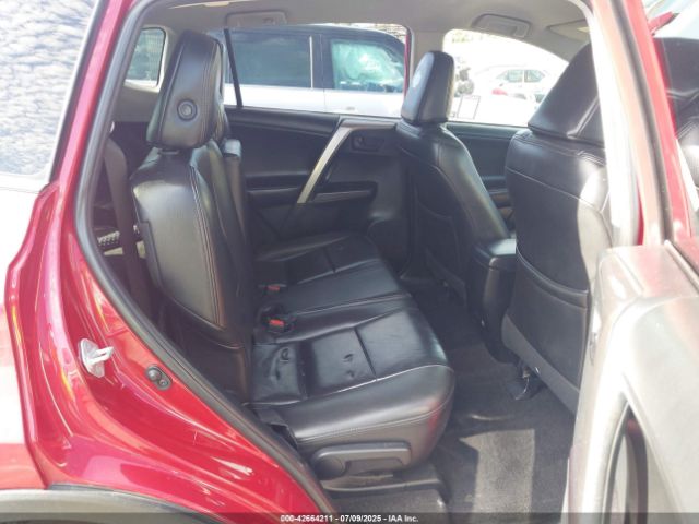 2017 TOYOTA RAV4 JTMZFREV7HJ101962 Photo 7