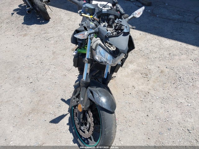 ML5EREL11NDA49962 Kawasaki Z650