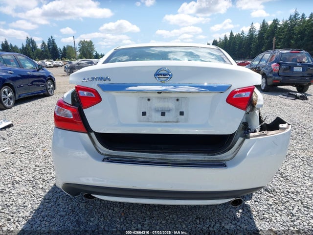 1N4AL3APXHN324358 Nissan 2017