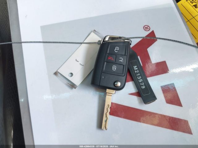 2018 VOLKSWAGEN TIGUAN 3VV3B7AXXJM213579 Photo 10