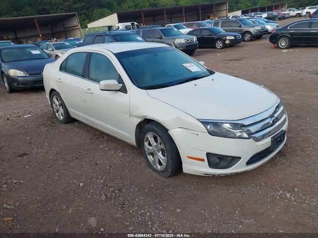 42664342 :رقم المزاد ، 3FAHP0HG3CR445925 vin ، 2012 Ford Fusion Se مزاد بيع
