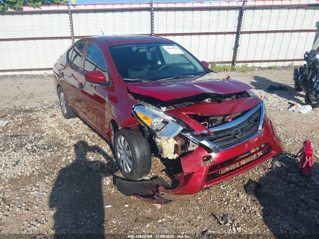 3N1CN7AP2GL829896 Nissan 2016