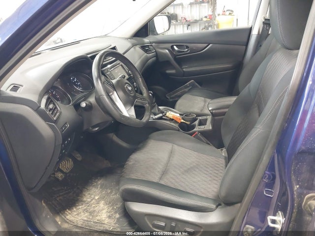 5N1AT2MV2KC717655 Nissan Rogue