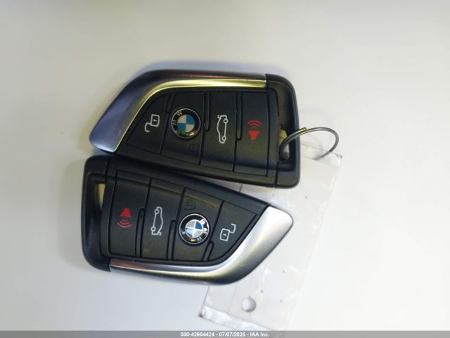 2021 BMW 3 SERIES 3MW5P9J08M8B52752 Photo 10