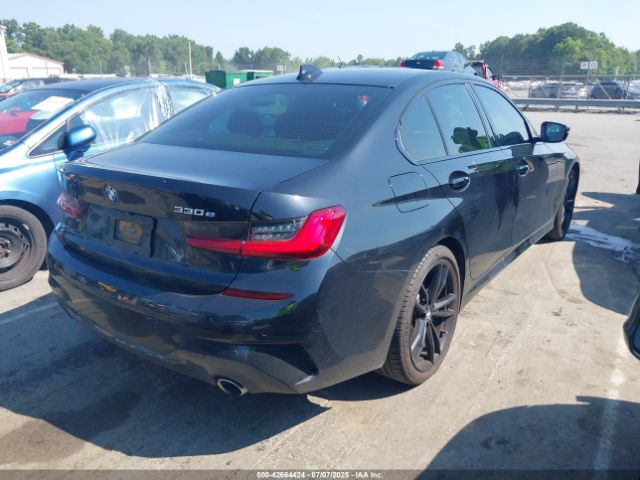 2021 BMW 3 SERIES 3MW5P9J08M8B52752 Photo 3
