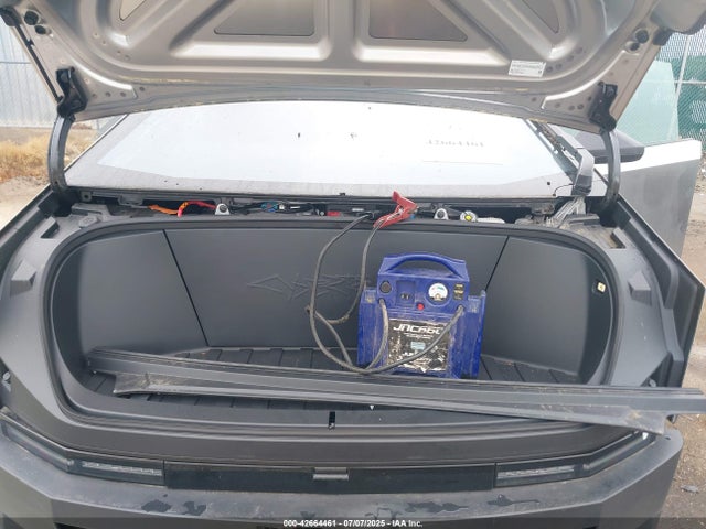 Tesla Cybertruck 2024 7G2CEHEDXRA054357 Image 10