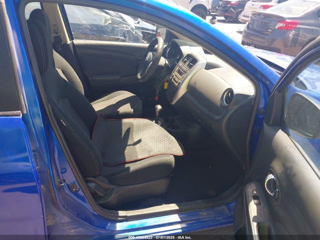 Nissan 2015 2015 3N1CN7AP8FL885534 Image 5