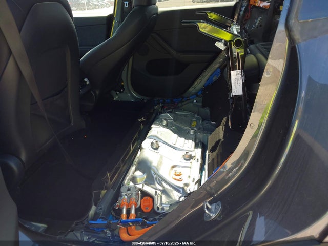 2024 TESLA MODEL Y 7SAYGDEE0RA285677 Photo 5