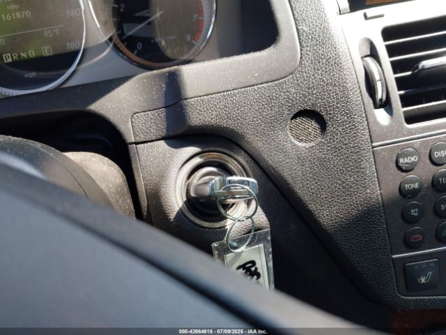 2011 MERCEDES-BENZ C 300 WDDGF8BB8BR146743 Photo 10