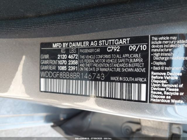 2011 MERCEDES-BENZ C 300 WDDGF8BB8BR146743 Photo 8