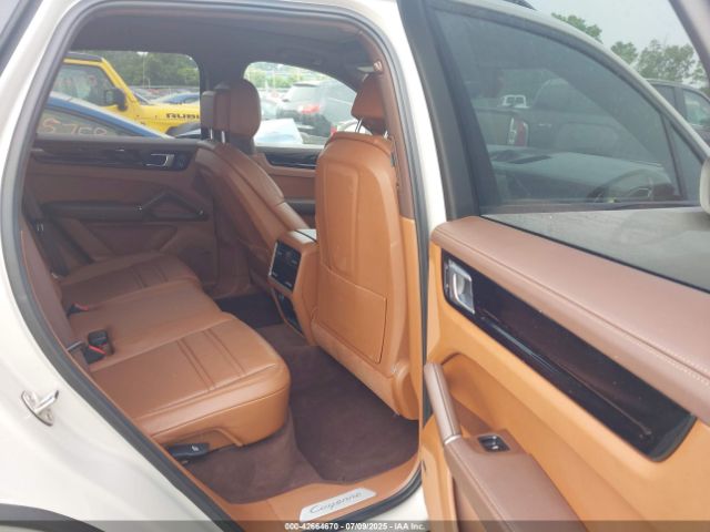 2022 PORSCHE CAYENNE WP1AA2AY9NDA05195 Photo 7