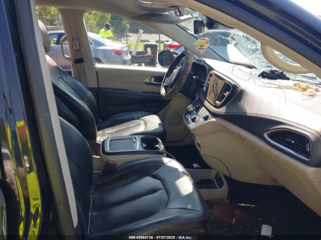 2022 CHRYSLER PACIFICA HYBRID 2C4RC1L77NR120940 Photo 4