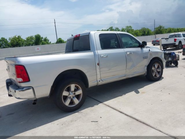 2014 RAM 1500 1C6RR7LG6ES300983 Photo 3