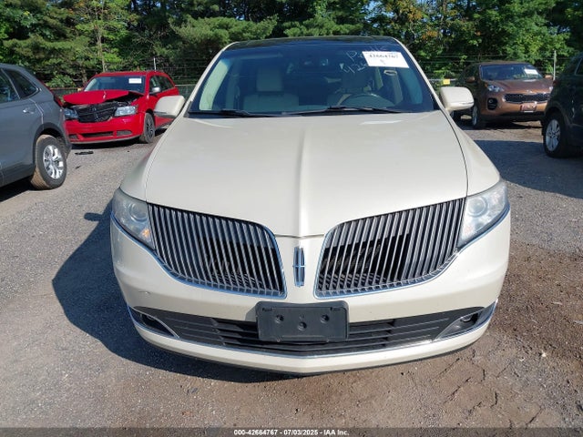 2LMHJ5AT6EBL54181 Lincoln MKT