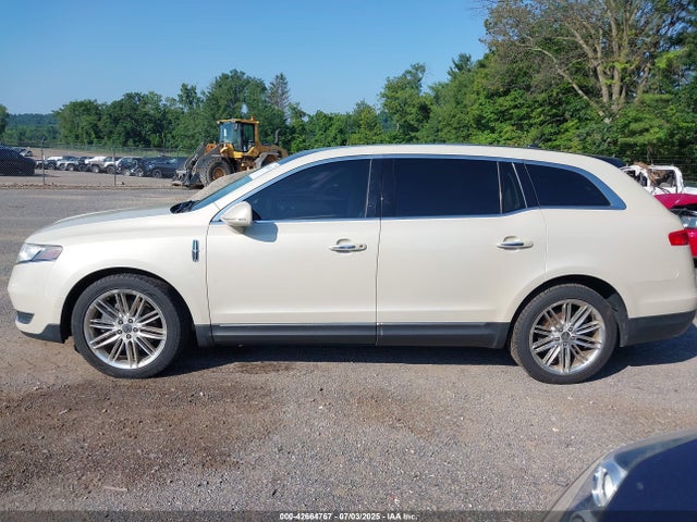 2LMHJ5AT6EBL54181 Lincoln MKT