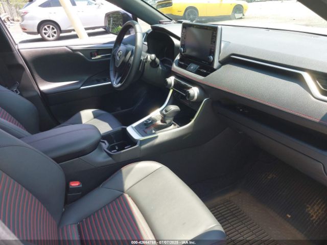 2022 TOYOTA RAV4 PRIME JTMEB3FV5ND102608 Photo 4